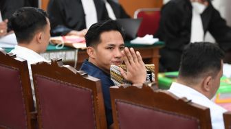 Tuduhan Eliezer ke Sambo soal Sarung Tangan Rontok Lewat CCTV, Arman Hanis: Saya Nggak Tahu Ada Kebohongan Apa Lagi