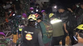 Miris! Setelah 19 Hari, Jasad Bocah 11 Tahun Ditemukan Tertimbun Bangunan Rumah di Cugenang