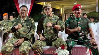 Pangkat Jalur Khusus, Berapa Beda Gaji Letkol Tituler Deddy Corbuzier dengan Prajurit TNI Biasa?