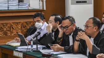 Jaksa dan Kuasa Hukum Sambo Sudah Lirik-lirik, Minta Hakim Tunda Sidang Kasus Pembunuhan Yosua Awal Tahun