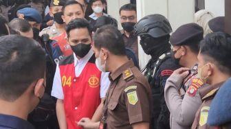 Febri Diansyah Kupas 'Dosa' Richard Eliezer ke Ferdy Sambo: Pantaskah Pembohong Jadi Justice Collaborator?