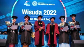 Wisuda 1.404 Lulusan, Prasetiya Mulya Raih Banyak Penghargaan Sepanjang 2022