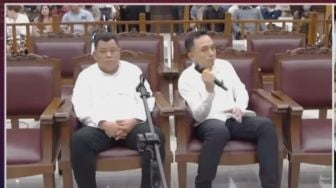 Giliran Kuat Ma'ruf Dan Ricky Rizal Jalani Sidang Vonis Hari Ini, Bakal Lebih Berat Dari Tuntutan Jaksa?