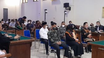 Cara Ketua Senat nonaktif Unila Terima Titipan Uang dari Orang Tua Calon Mahasiswa Baru