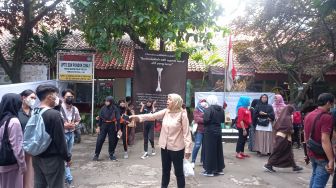 Suasana di dalam sekolah SDN Pondok Cina 1, Depok. [Suara.com/Yosea Arga Pramudita]