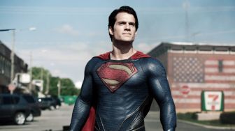 Pensiun Jadi Superman, Henry Cavill Beri Salam Perpisahan: Ini Kabar Sedih