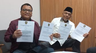 Bergadang 3 Hari Buat Gugatan, Denny Indrayana: Partai Ummat Layak Dikabulkan Jadi Peserta Pemilu 2024