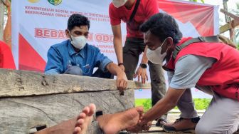 Kemensos Fasilitasi Pembebasan 2 Orang Gangguan Jiwa dari Pasung, Mensos: Mereka Jangan Dikucilkan