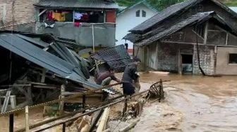 Sungai Meluap, Sukanagara Cianjur Terendam Banjir