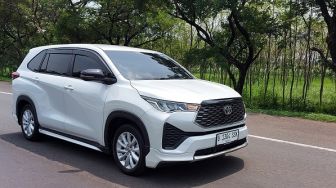 Pembuktian All-New Toyota Kijang Innova Zenix Libas Rute Pegunungan di Jawa Tengah