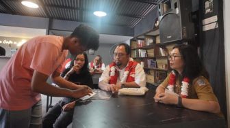Pertamina Dukung Cue Cafe dan Gallery Kaleb, Usaha Kekinian Komunitas Difabel di Bitung