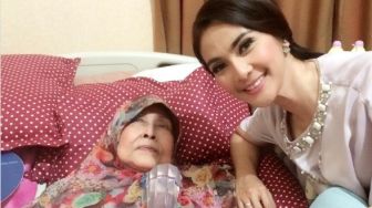 Maudy Koesnaedi Minta Maaf Tak Bisa Ikut Makamkan Aminah Cendrakasih: Selamat Jalan Nyak