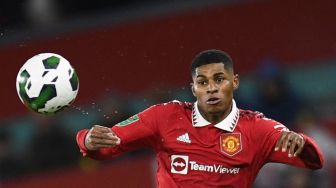 Video: Gol Fantastis Marcus Rashford Lawan Burnley, Solo Run dari Tengah Lapangan