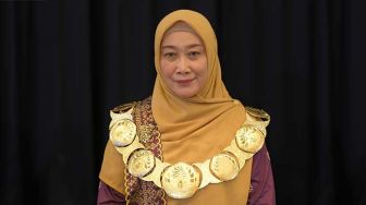 Resmi Jabat Rektor, Sri Indarti Jadi Perempuan Pertama Pimpin Universitas Riau