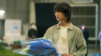 5 Film Terbaik Kento Yamazaki, Pemeran Serial Netflix Alice in Borderland Season 2