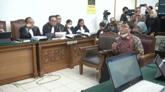 Jadi Saksi Meringankan Kasus Brigadir J, Ini Sosok Ahli Pidana yang Bela Sambo dan Putri di Sidang