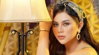 Rena Dyana Diyakini Pemeran Wanita Kebaya Hijau, Selebgram Seksi Sekaligus Pengusaha Salon