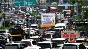 Arus Kendaraan di Jalur Puncak Bogor Diprediksi Meningkat Siang Ini, Polisi Berlakukan Ganjil Genap