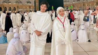 Umroh Bareng, Warganet Duga Dinda Kirana dan Naufal Samudra Sudah Resmi Menikah