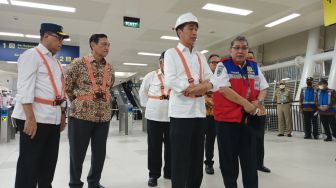 Pembangunan Baru 87 Persen, Jokowi Harap LRT Jabodebek Bisa Beroperasi Juli 2023