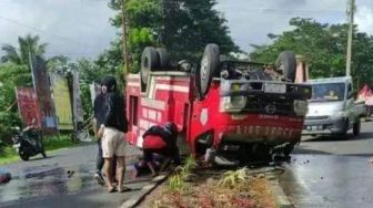 Mobil Damkar Minut Terbalik, 1 Petugas Tewas