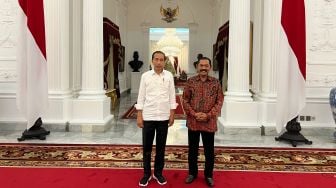 Dua Mantan Wali Kota Solo Kangen-kangenan di Istana Negara: Ngaku Hanya Mampir, Bahas Reshuffle Kabinet?