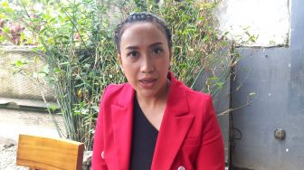 Aliza Putri Komentari Munculnya Video Syur Diduga Rezky Aditya: Seribu Persen Mirip!