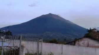 Gempa Tremor Gunung Kerinci Meningkat, Masyarakat Diminta Waspadai Erupsi