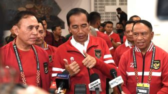 Jokowi Tunggu Erick Thohir Pulang untuk Bicarakan Potensi Sanksi dari FIFA