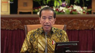 Elite PDIP 'Kompori' Jokowi Tendang NasDem dari Kabinet, Faizal Assegaf: Cuma Kayak Bunyi Kentut