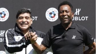 Pele Wafat, Pesan Menyentuhnya untuk Diego Maradona Kembali Jadi Sorotan