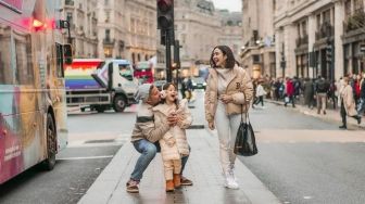 Gading Marten dan Gisella Anastasia Renang Bareng Anak di Swiss, Pertanda Siap Balikan?