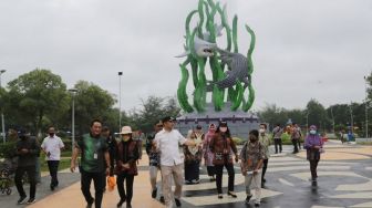 Asyik! Warga Surabaya Bisa Rayakan Malam Tahun Baru di Taman Sura dan Baya yang Baru Dibuka Ini