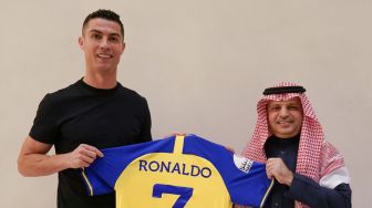 Jerome Polin Itung Penghasilan Cristiano Ronaldo Gabung Klub Al Nassr, Warganet: Kedip Aja Dapet Duit