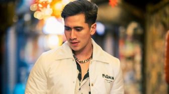 Verrell Bramasta Tulis Pesan Haru untuk Sang Bunda Venna Melinda yang Jadi Korban KDRT