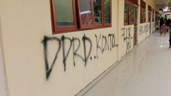 Gedung SD Negeri di Tebingtinggi Dirusak OTK