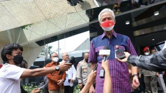Relawan Jokowi 'Gemakan' Ganjar dan Airlangga Jadi Capres 2024 di Musra Projo Surabaya