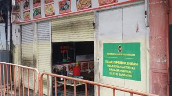 Belum Ada Kejelasan Relokasi, Kios-kios di Jalan Perwakilan Sudah Disegel