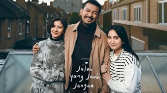 Trailer Film Jalan yang Jauh Jangan Lupa Pulang Bocor di Twitter, Warganet Nyesek
