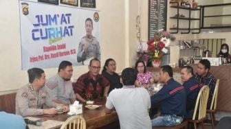 Jum’at Curhat Polda Jambi di Warung Kopi Tampung Keluh Kesah Warga