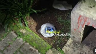 Janin Bayi Ditemukan Terbungkus Plastik di Taman Kawasan Duren Sawit, Polisi Selidiki Siapa yang Buang