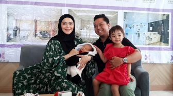 Sheza Idris Lahirkan Anak Kedua, Netizen Banjiri Ucapan Selamat dan Doa