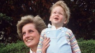 Kesaksian Pangeran Harry saat Pertama Kali Melihat Foto Kecelakaan Ibunya, Akibatkan Trauma Lewati Terowongan