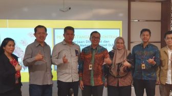Pos Indonesia Teken Kontrak Pekerjaan dari Ditjen Pajak untuk Distribusi dan Penjualan Meterai Tempel