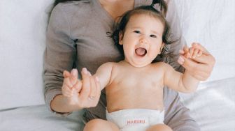 Bukan Cuma Bikin Nyaman Si Kecil, Popok Anti Gumpal Juga Buat Bayi Terhindar Dari Risiko Dermatitis Popok