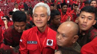 Diteriaki Kader Banteng Presiden, Megawati Cuma Tempatkan Ganjar pada 'Kasta Ketiga' di HUT PDIP