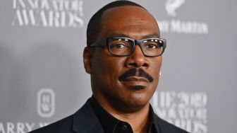 Eddie Murphy Tampar Balik Will Smith di Ajang Golden Globe