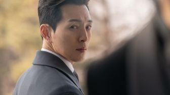 5 Potret Jung Sung Il di Drama The Glory, Penampilannya Bikin Bergetar Kaum Hawa