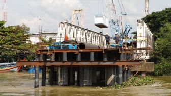 Terkendala Cuaca, Ganjar Pastikan Pengerjaan Jembatan Juwana Rampung Bulan April