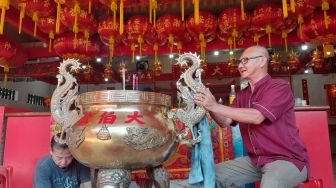 Potret Vihara Budhi Bhakti Batam, Bersolek Menjelang Imlek